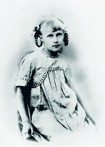 Astrid Lindgren als junges Mädchen