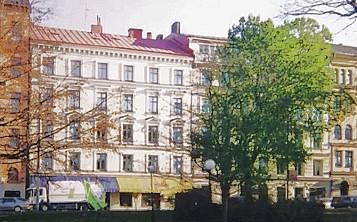Astrid Lindgren's Wohnsitz in der Dalagatan 46 im Vasaviertel in Stockholm mit der Linde